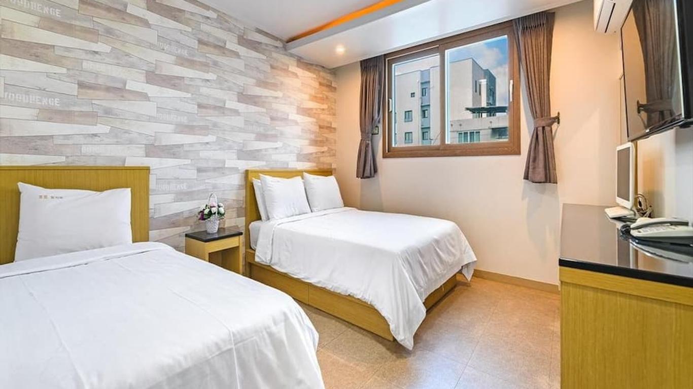 Aliba Hotel