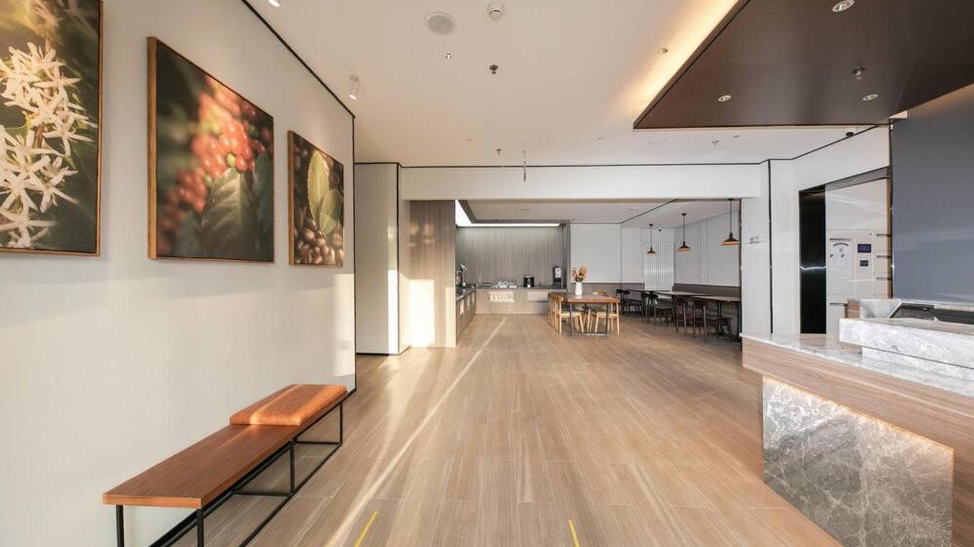 Hanting Hotel (beijing South Railway Station Gongy