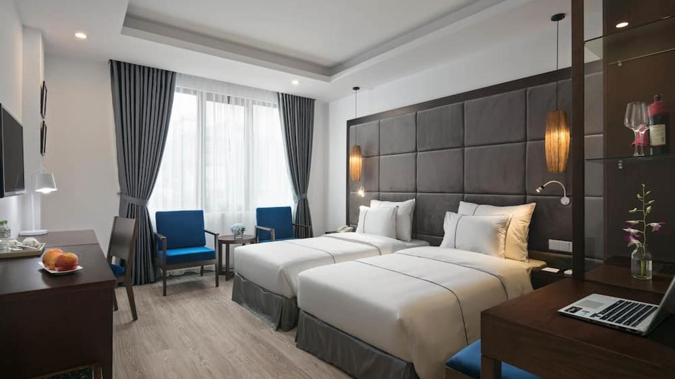 Bonsella Hotel