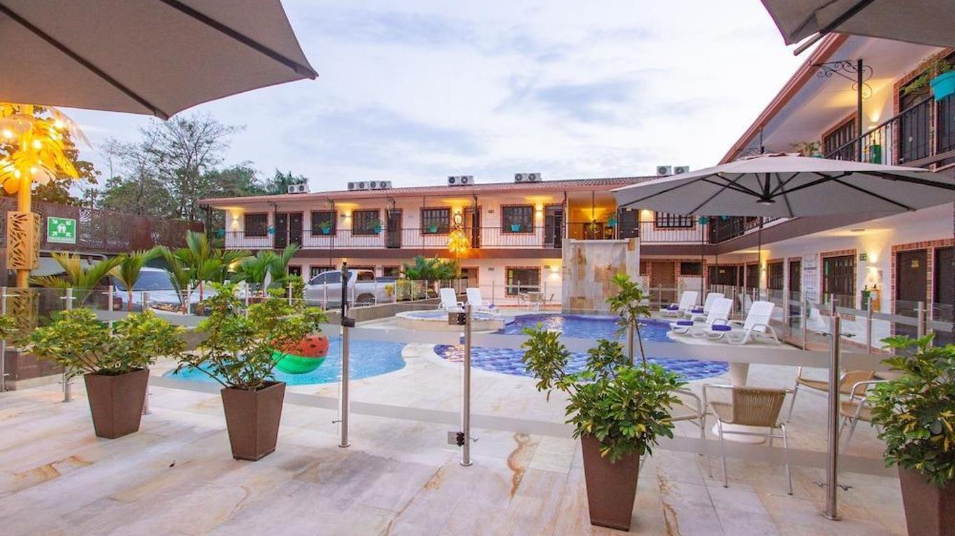 Hotel Vanguardia Natural