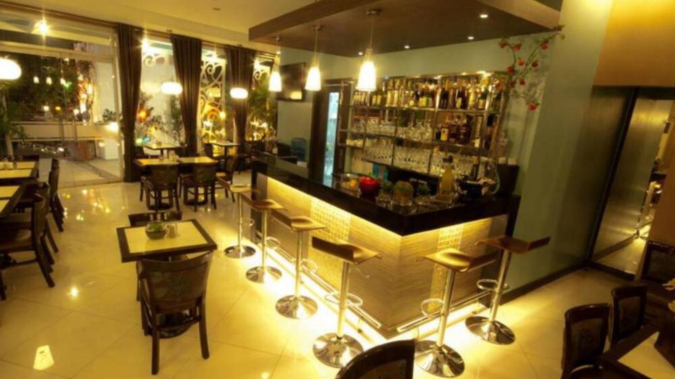 Townhouse Oak Avitel Hotel Near Osmena Highway Pnr Pasay Station Metro Manila