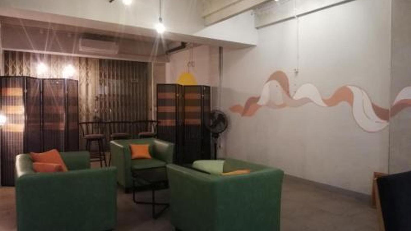 Pinx's Hostel