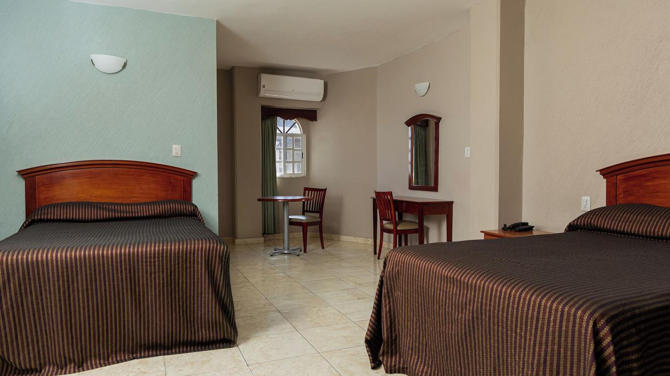 Hotel San Juan Centro