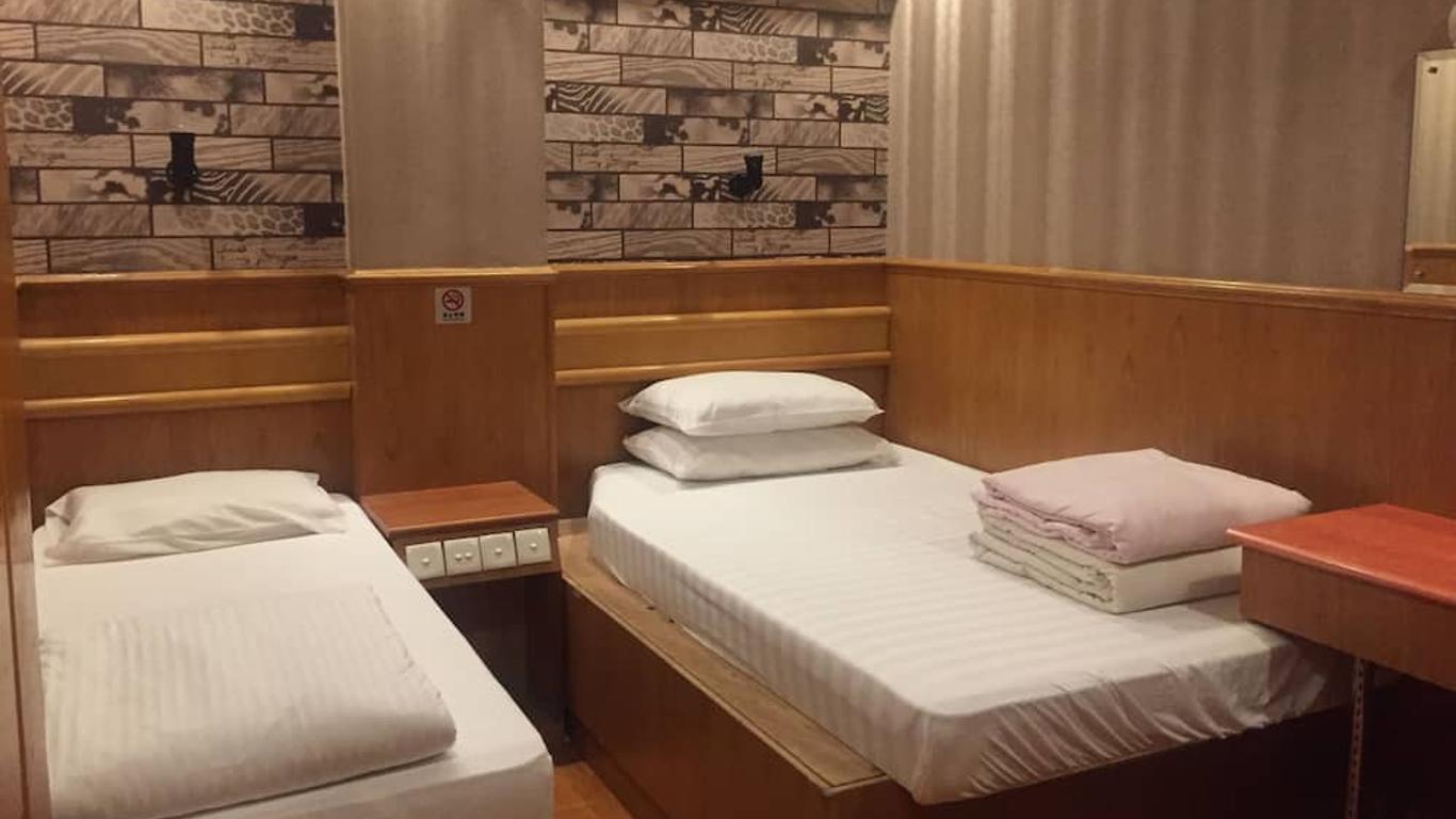 Kowloon Hostel