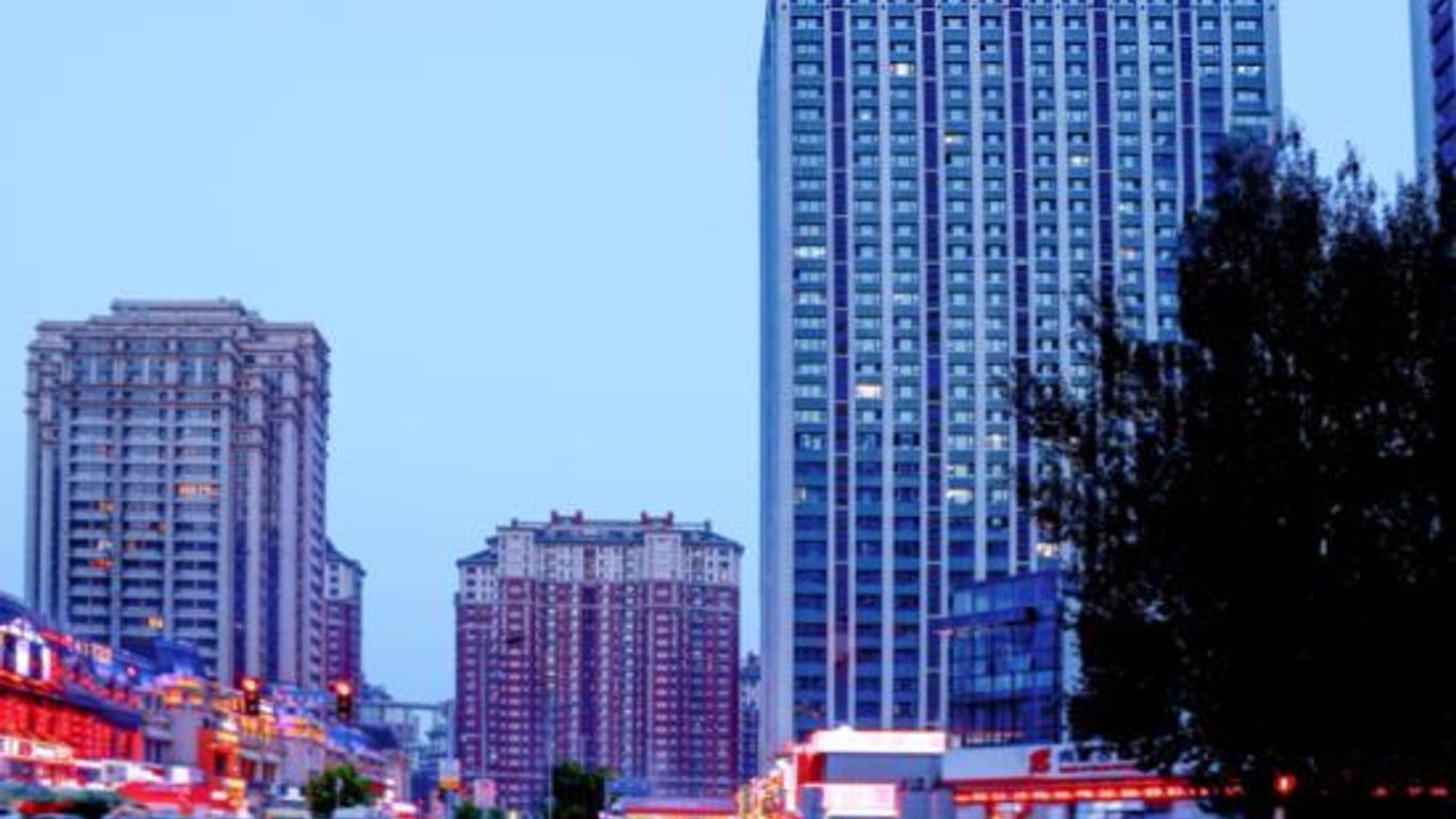 Home Inn (Harbin West Railway Station Wanda Plaza Jinjue Wanxiang)