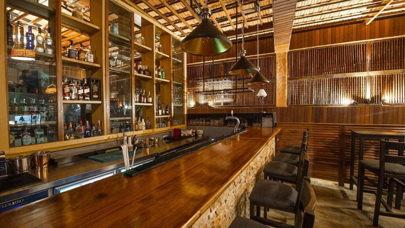 Khana Khazana Boutique Hotel