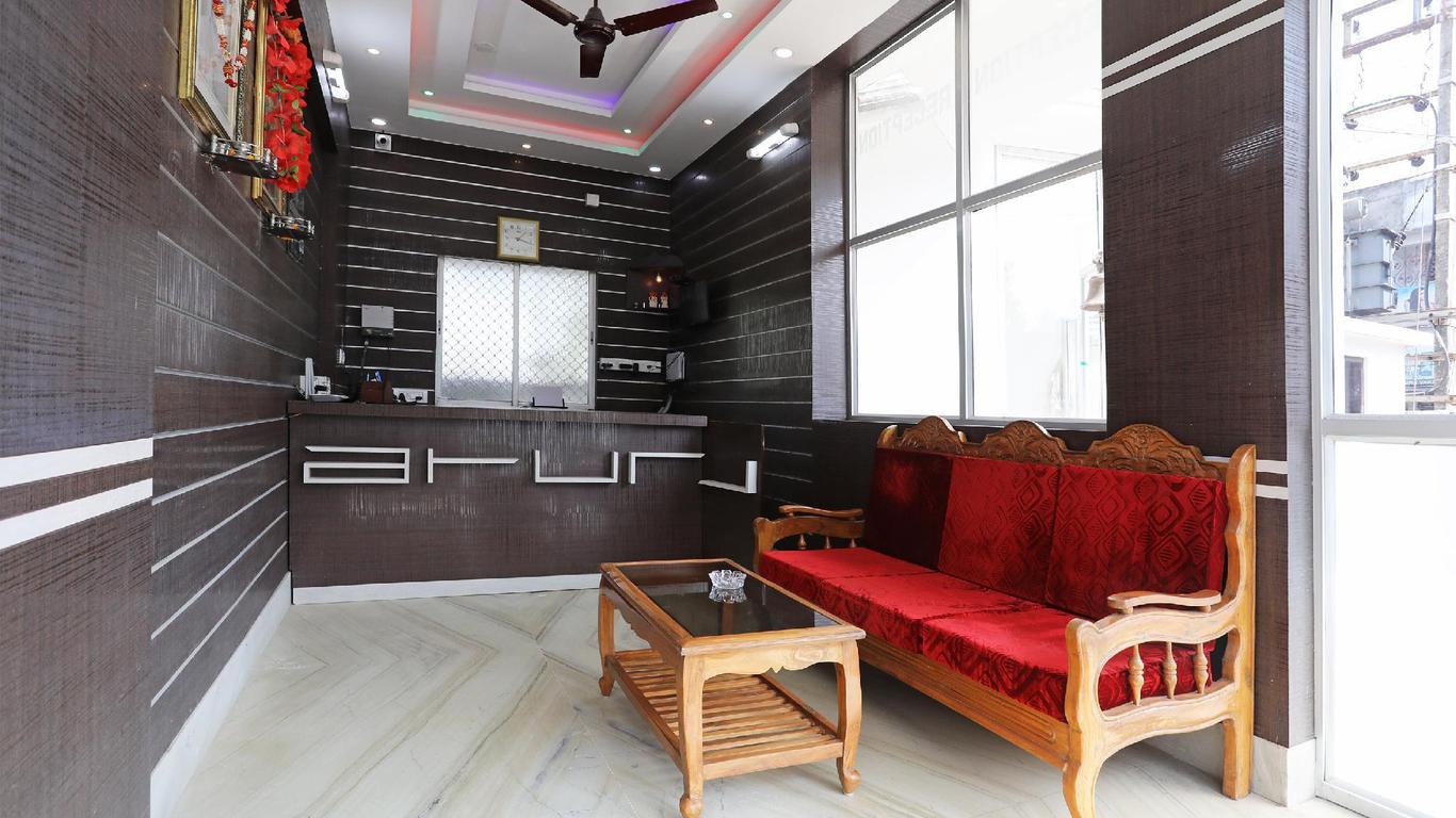 OYO 28415 Resort Garden Retreat