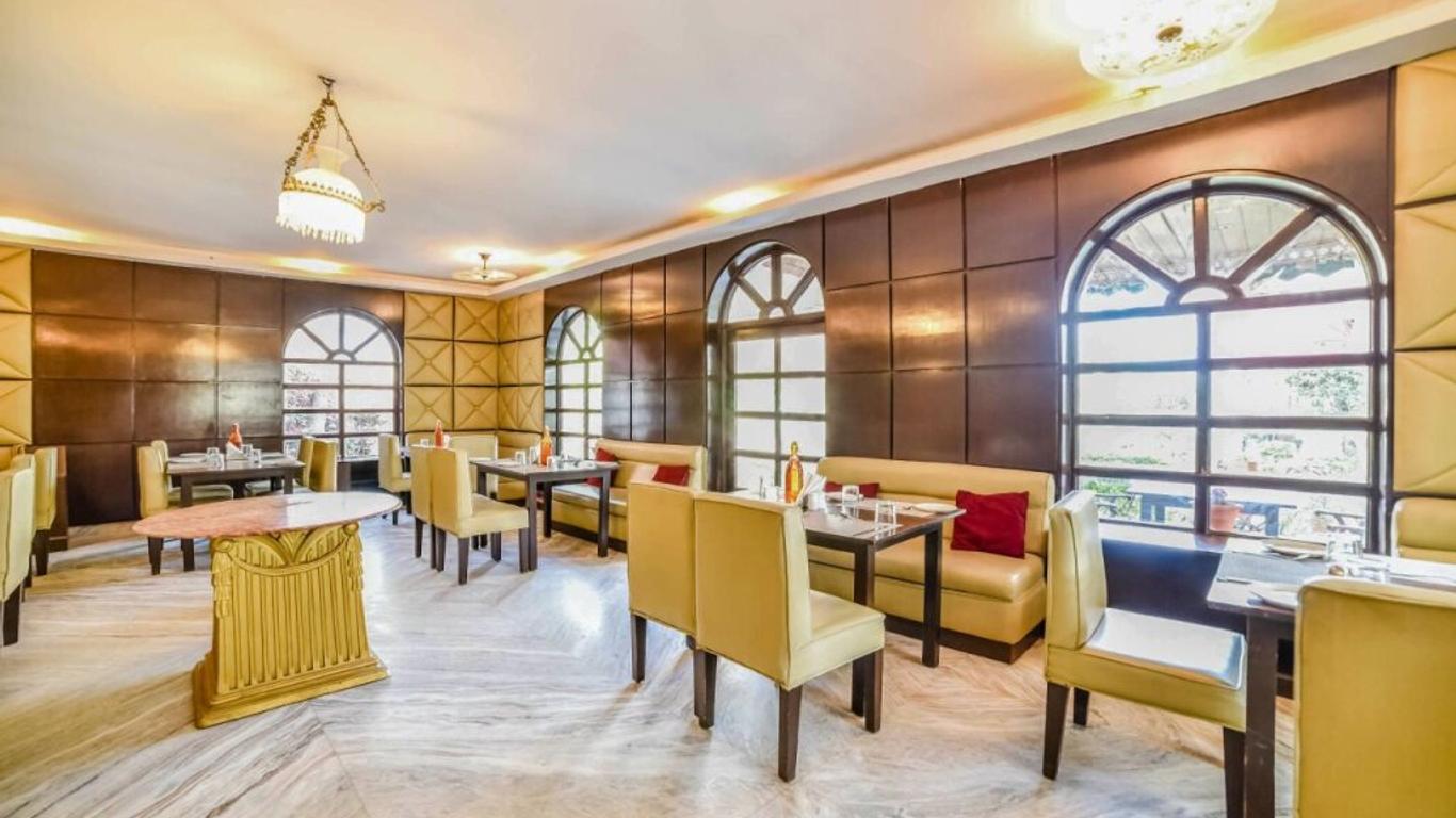 Hotel Sugan Niwas Palace