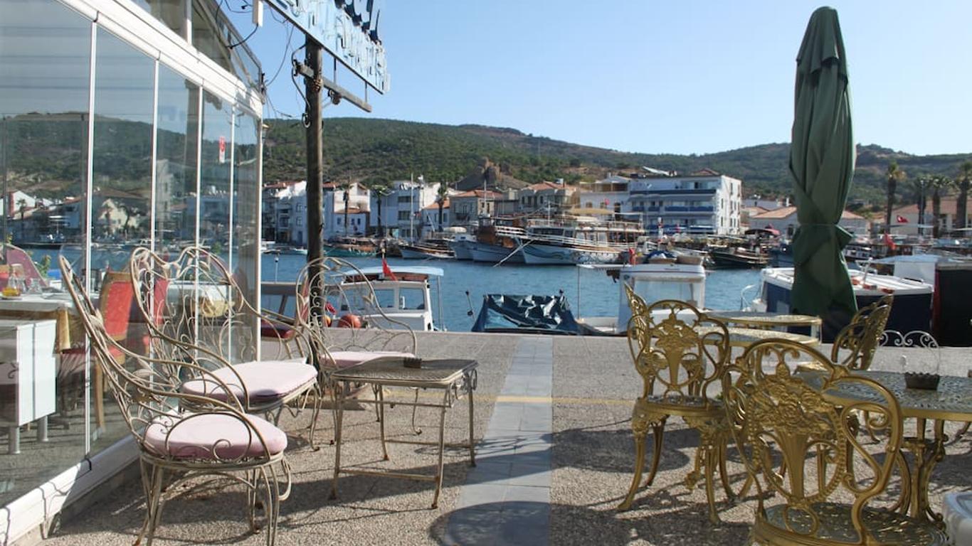 Huri & Nuri Hotel