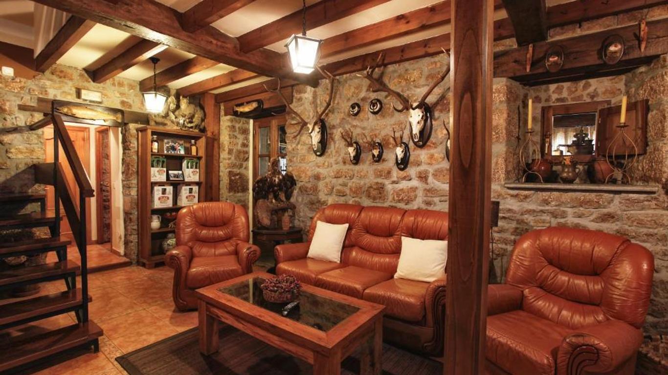 Hotel Rural El Caserón