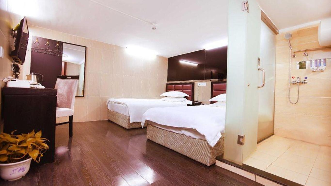 Tiankelai Chain Hotel (Nanjing Railway Station Changfa Square Branch)