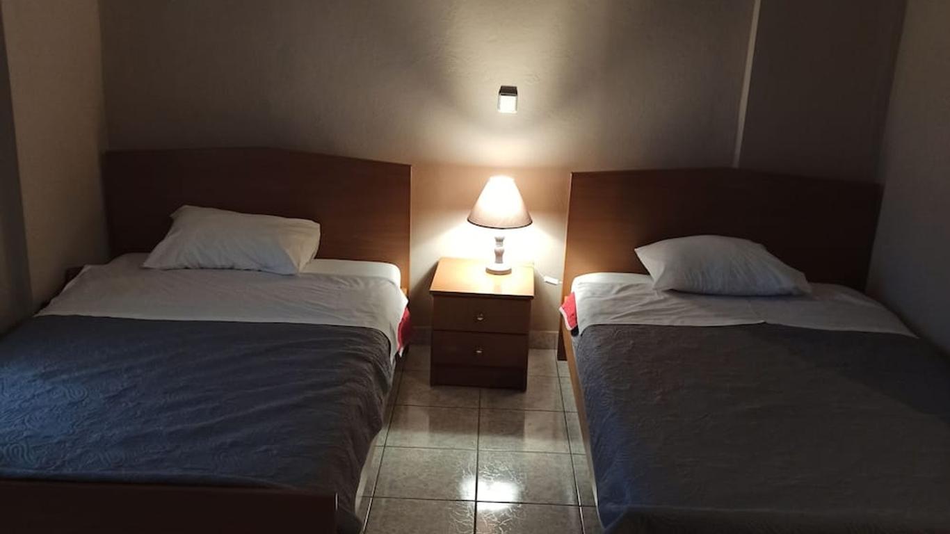Hotel-Apartments La Strada