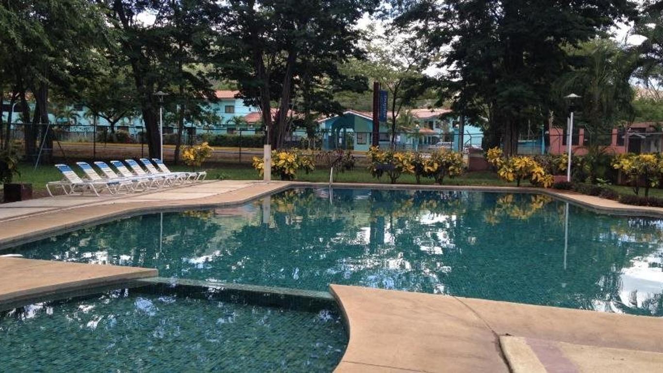 Hotel Flor de Itabo