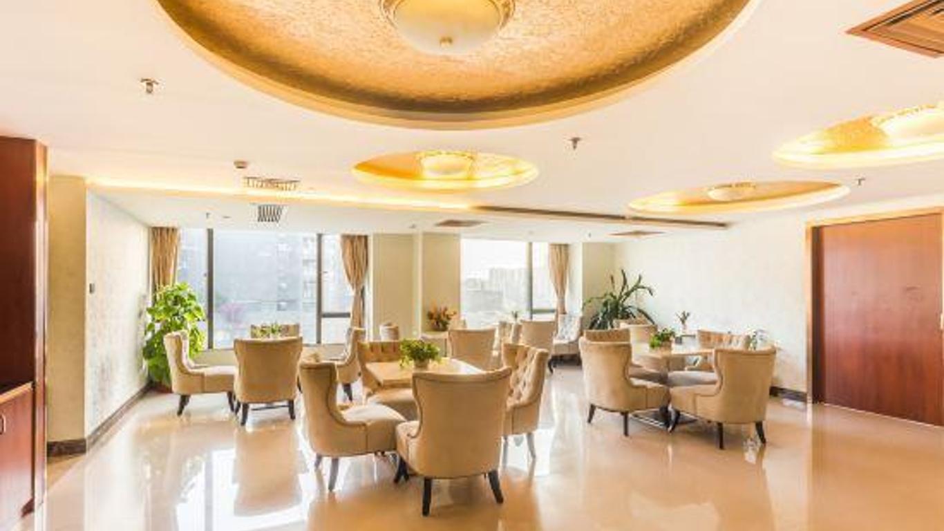 Qiantu Business Hotel(San Shui Guang Chang Dian)