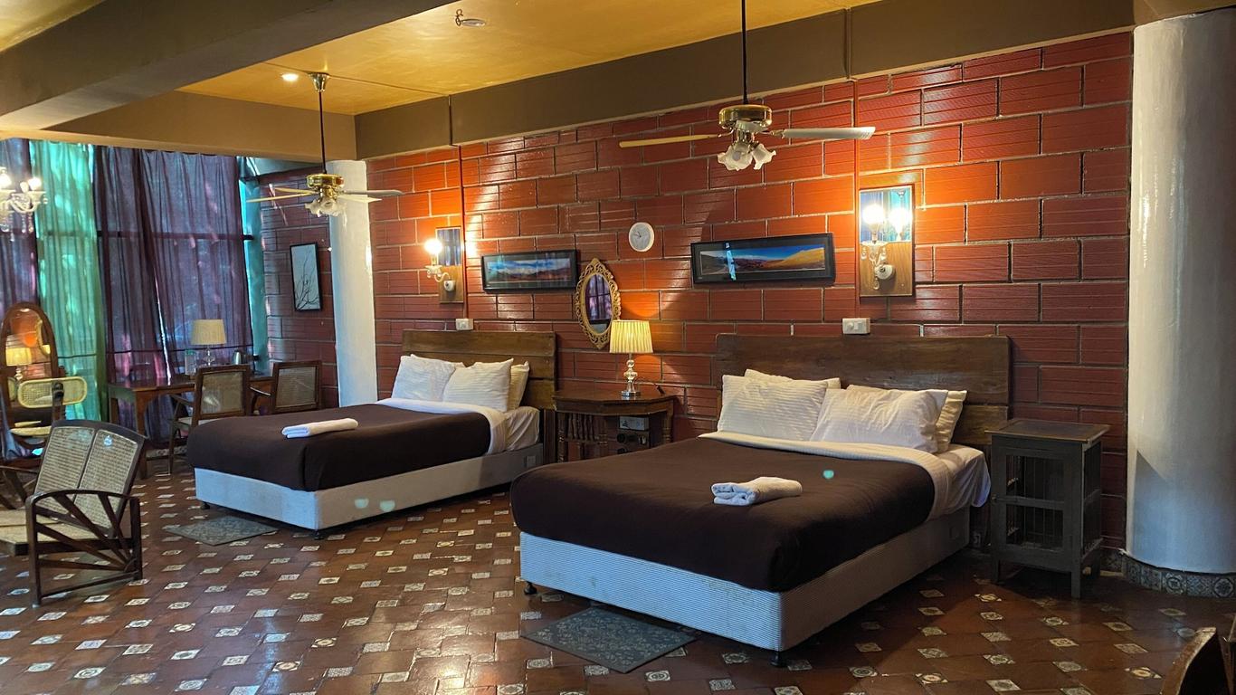Golden Lotus Bangalore Boutique Suites