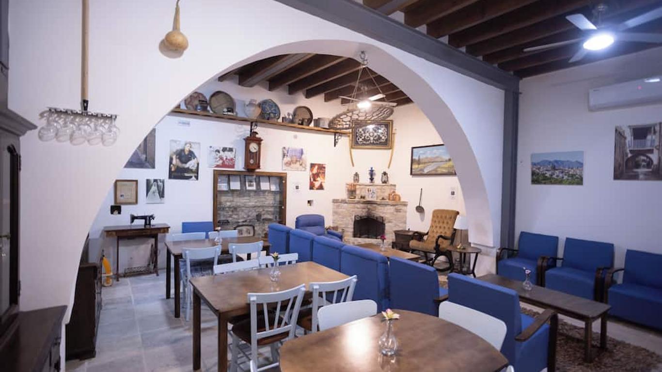 Lazaros Stonehouse