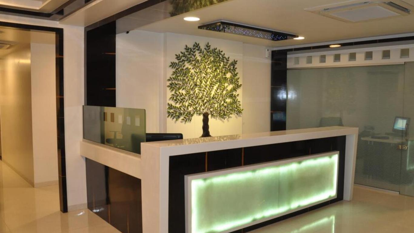 Hotel Green Olive