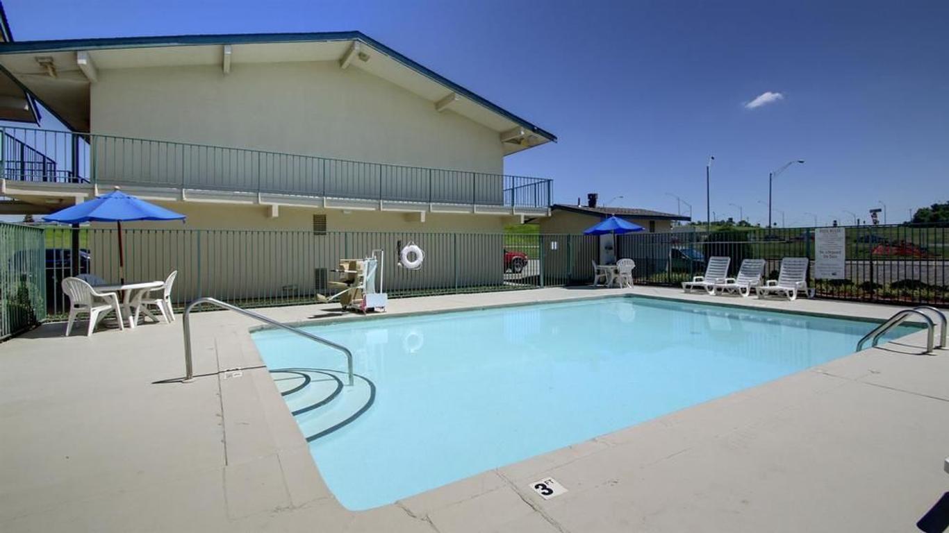 Rodeway Inn Fort Smith I-40