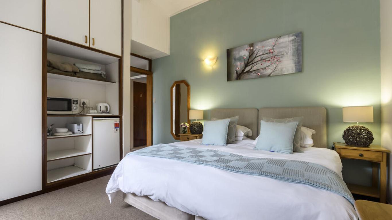 Admirals Lodge Guest House and Brightways self catering apartments