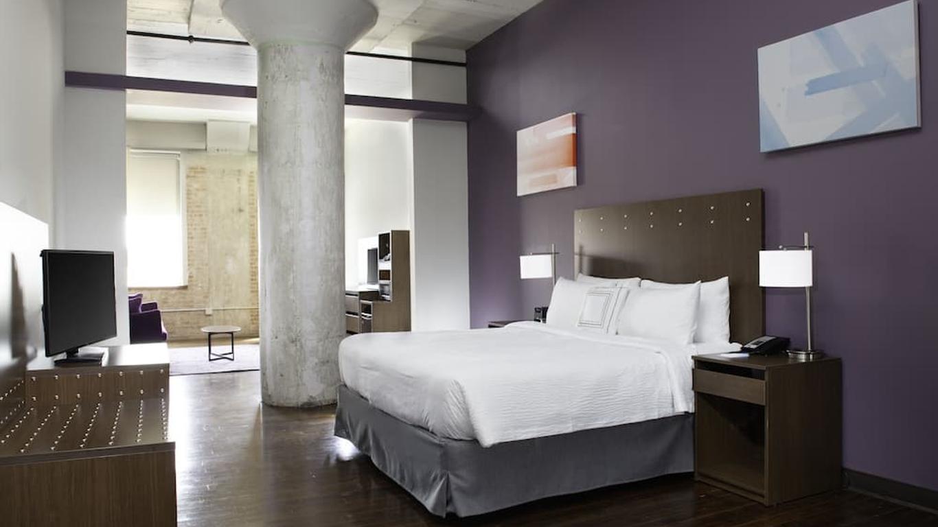 Fairfield Inn & Suites by Marriott Dallas Downtown