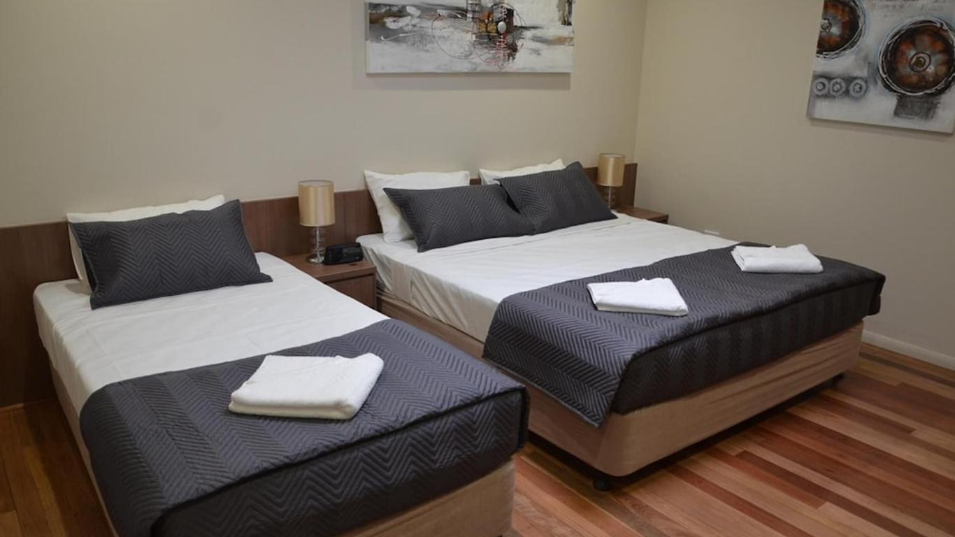 The Australian Hotel Motel Dalby