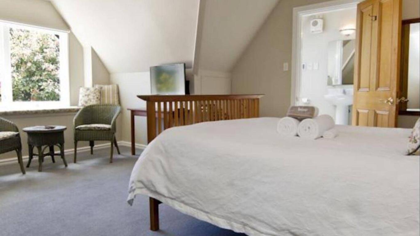 Orari Boutique Hotel