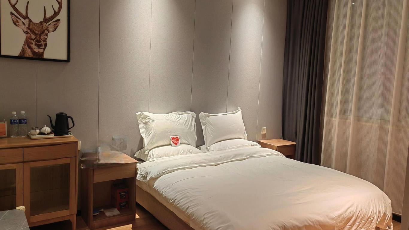 Luoyang Jumei Hotel (Longmen High Speed Railway Station Guanlin Branch)