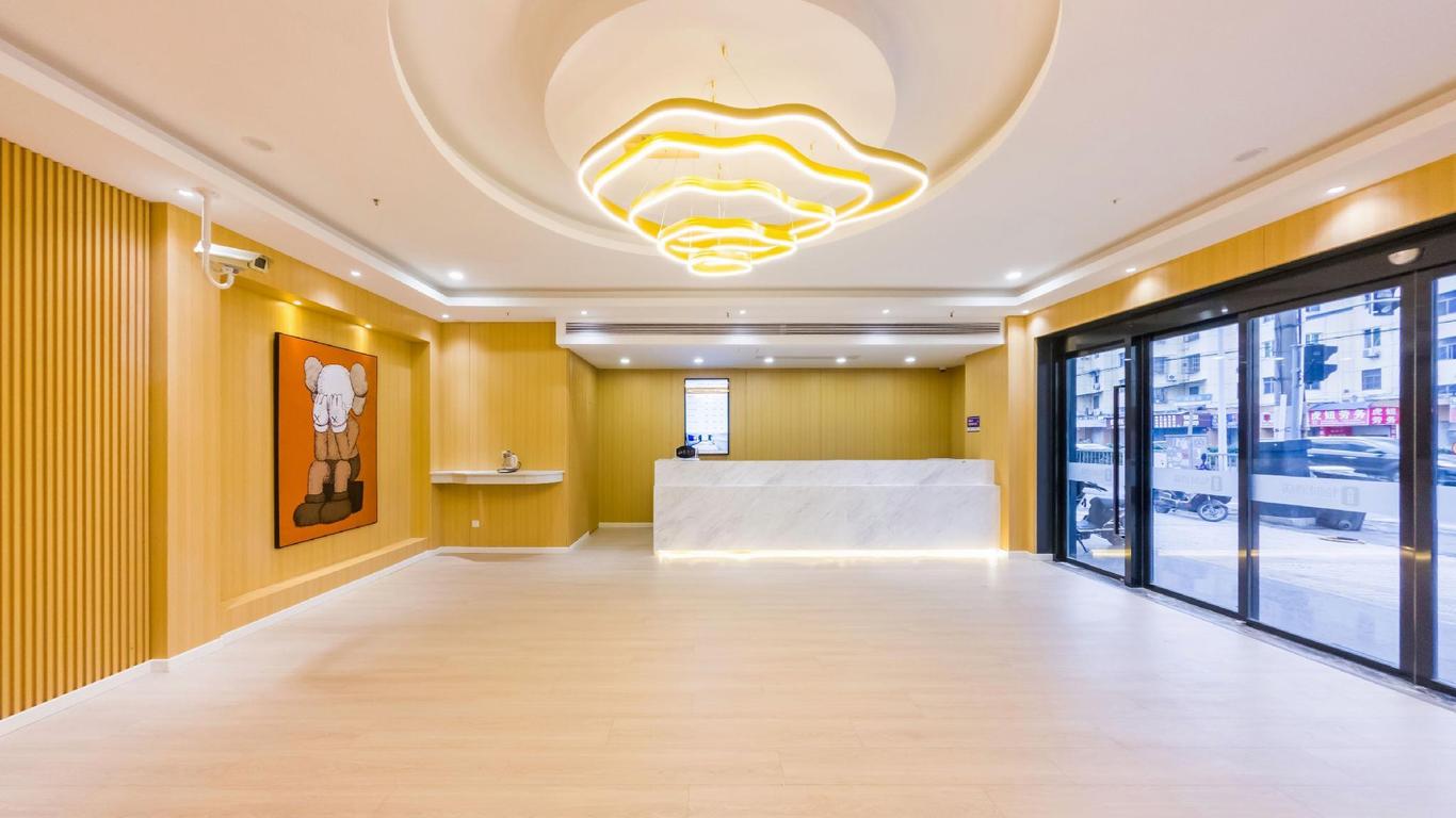 Yishi Hotel (Shanghai Pudong Airport Branch)