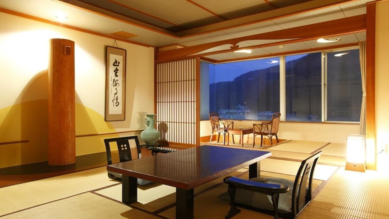Tokiwaya