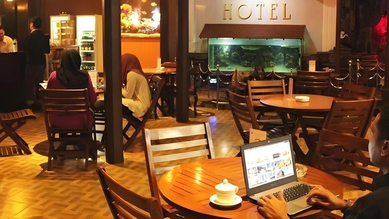 New Cahaya Hotel Syariah