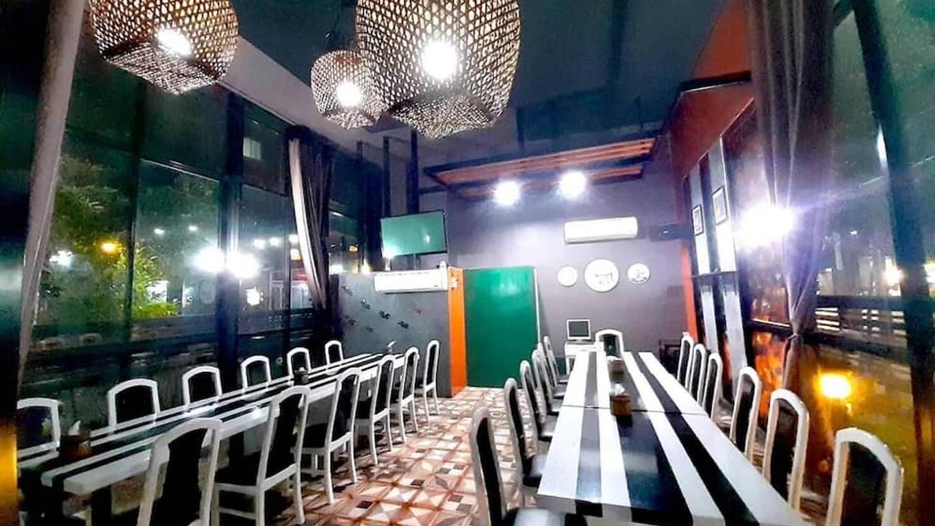 Grand Pruksa Siri Apartment