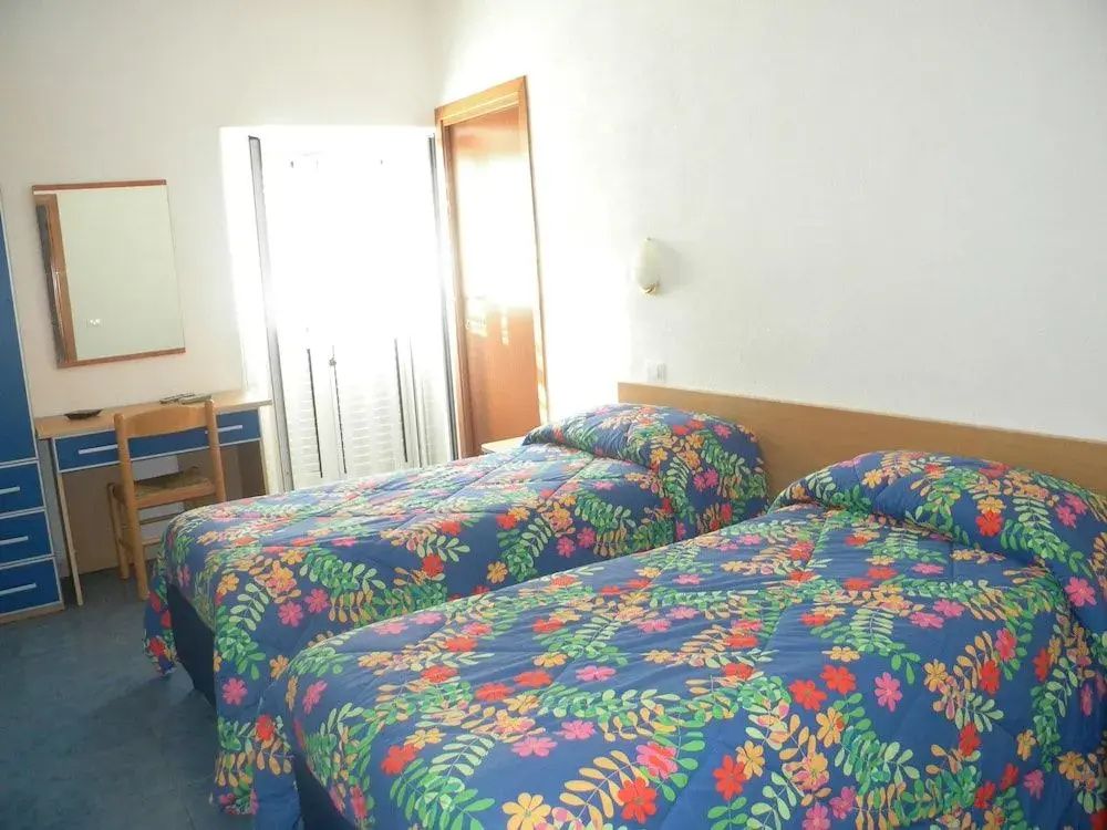 Otros