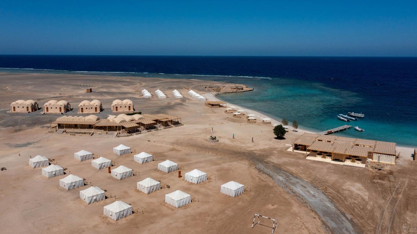 Marsa Nakari Village