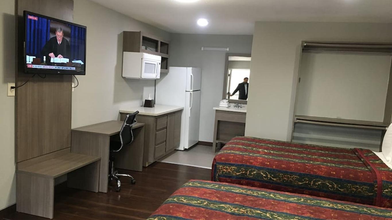 Travel Inn & Suites