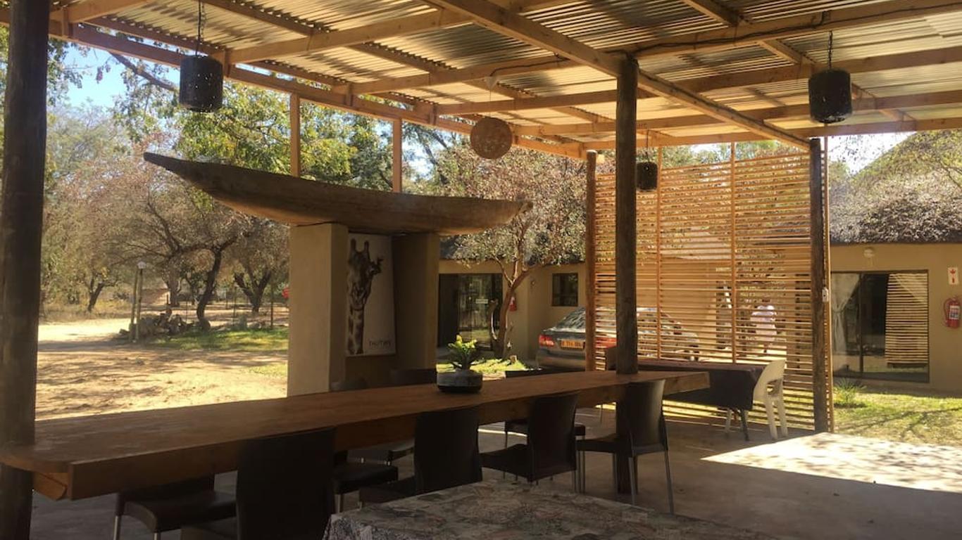 Shakawe Sands Lodge