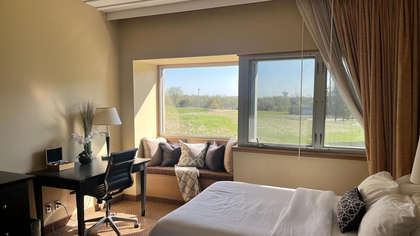Oak Ridge Hotel & Conference Center