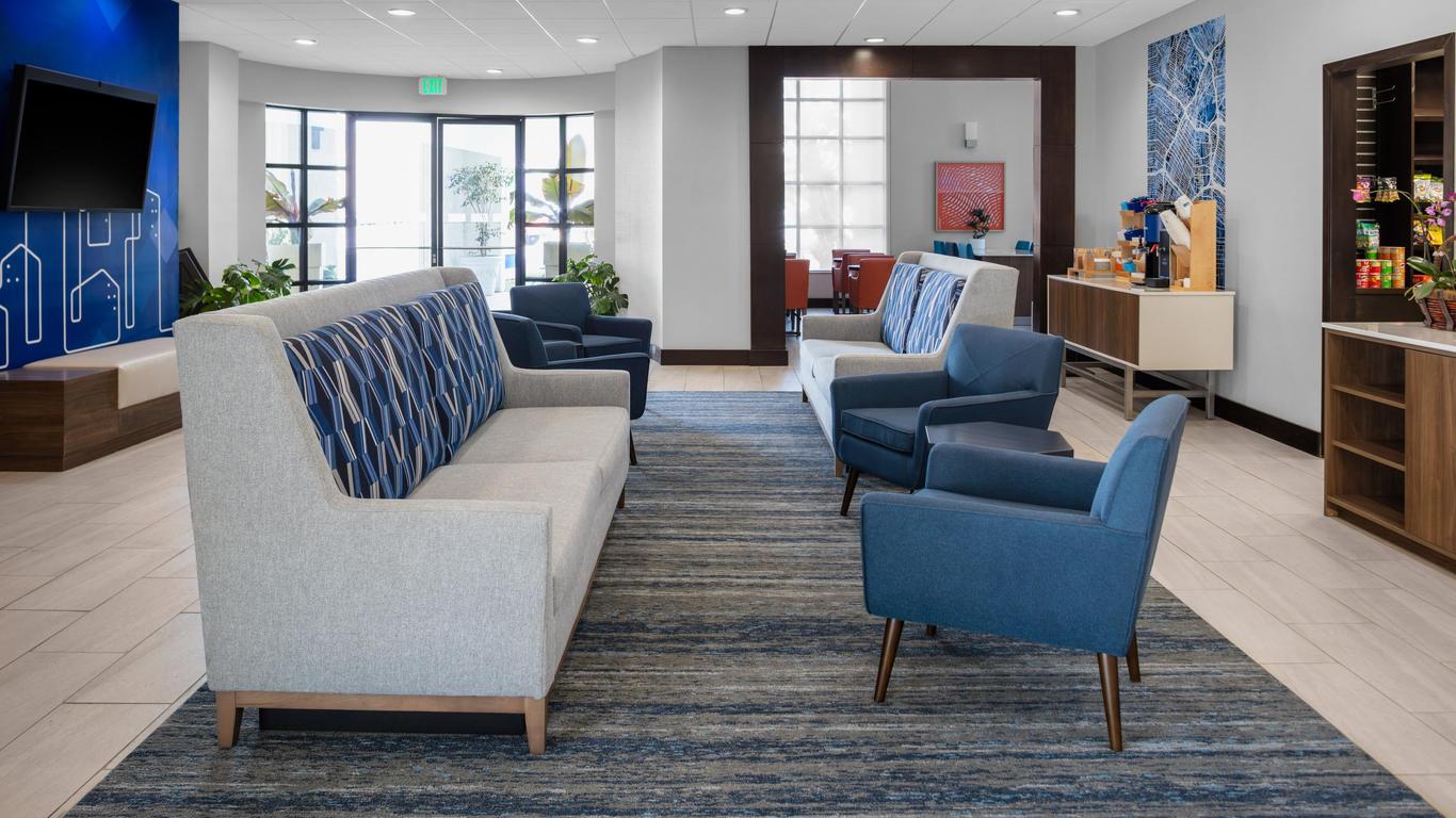 Holiday Inn Express Hotel & Suites Hermosa Beach, An IHG Hotel