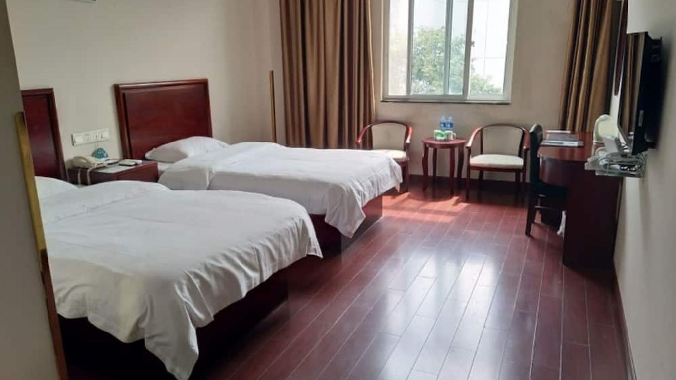 Greentree Inn Nanjing Lukou Konggang General Avenue Express Hotel