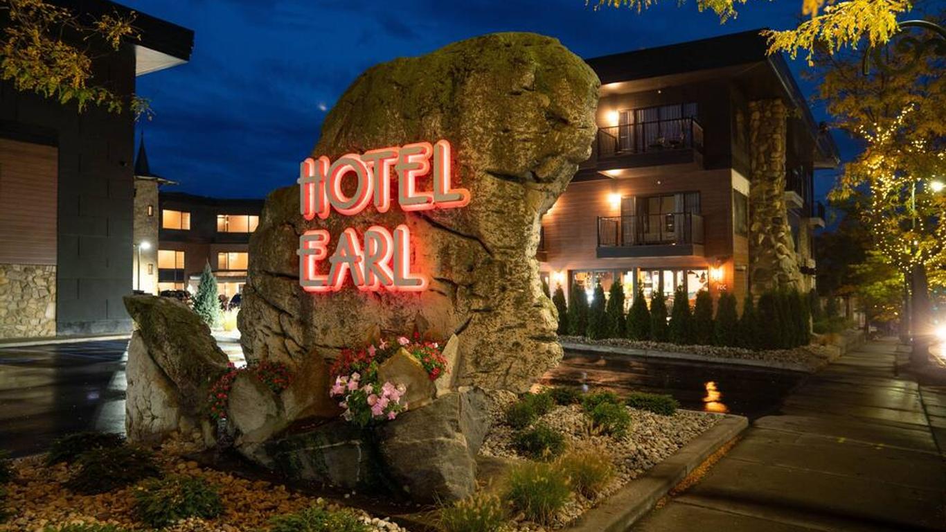 The Earl in Charlevoix