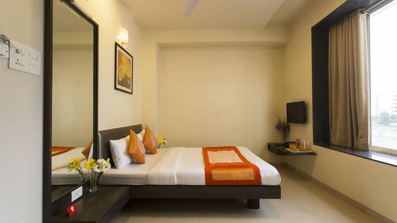 OYO 9088 Hotel Bhagyashree Executive