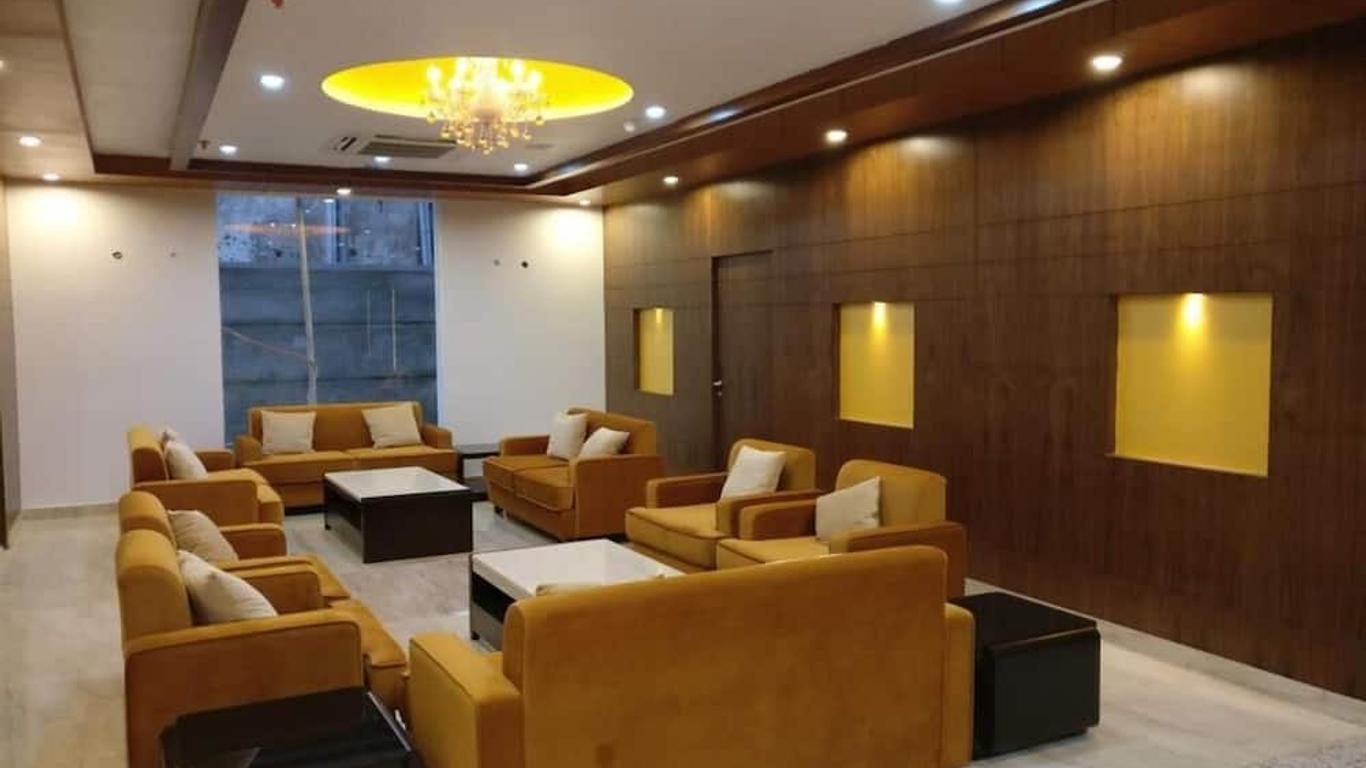 Triguna Clarks Inn Kurnool