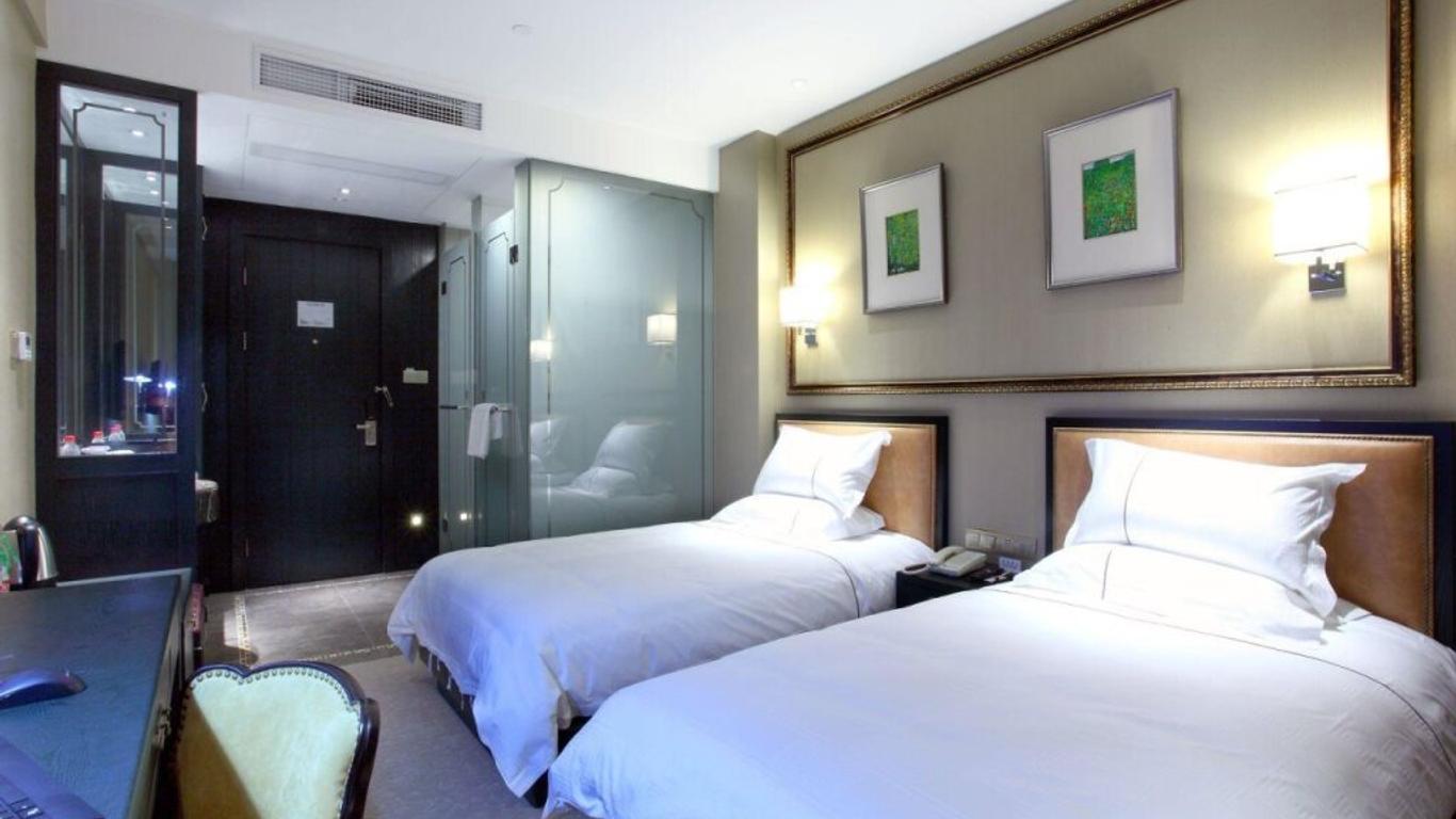 Hena Hotel