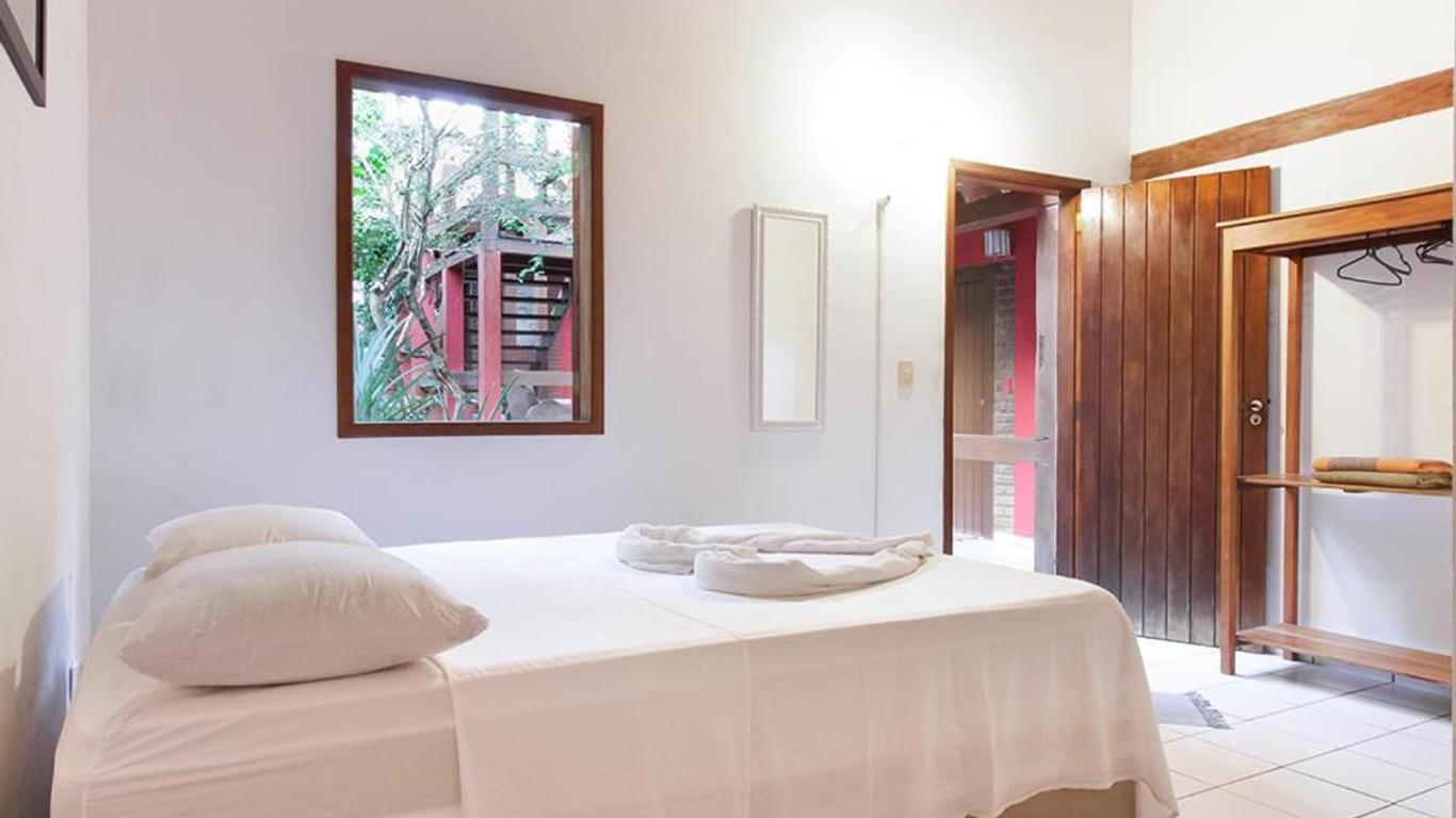 Novos Baianos Hostel e Suites
