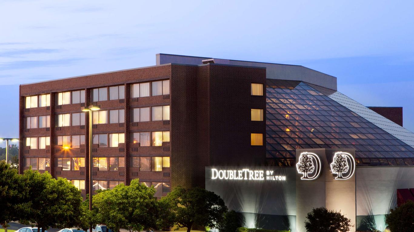 DoubleTree by Hilton Rochester