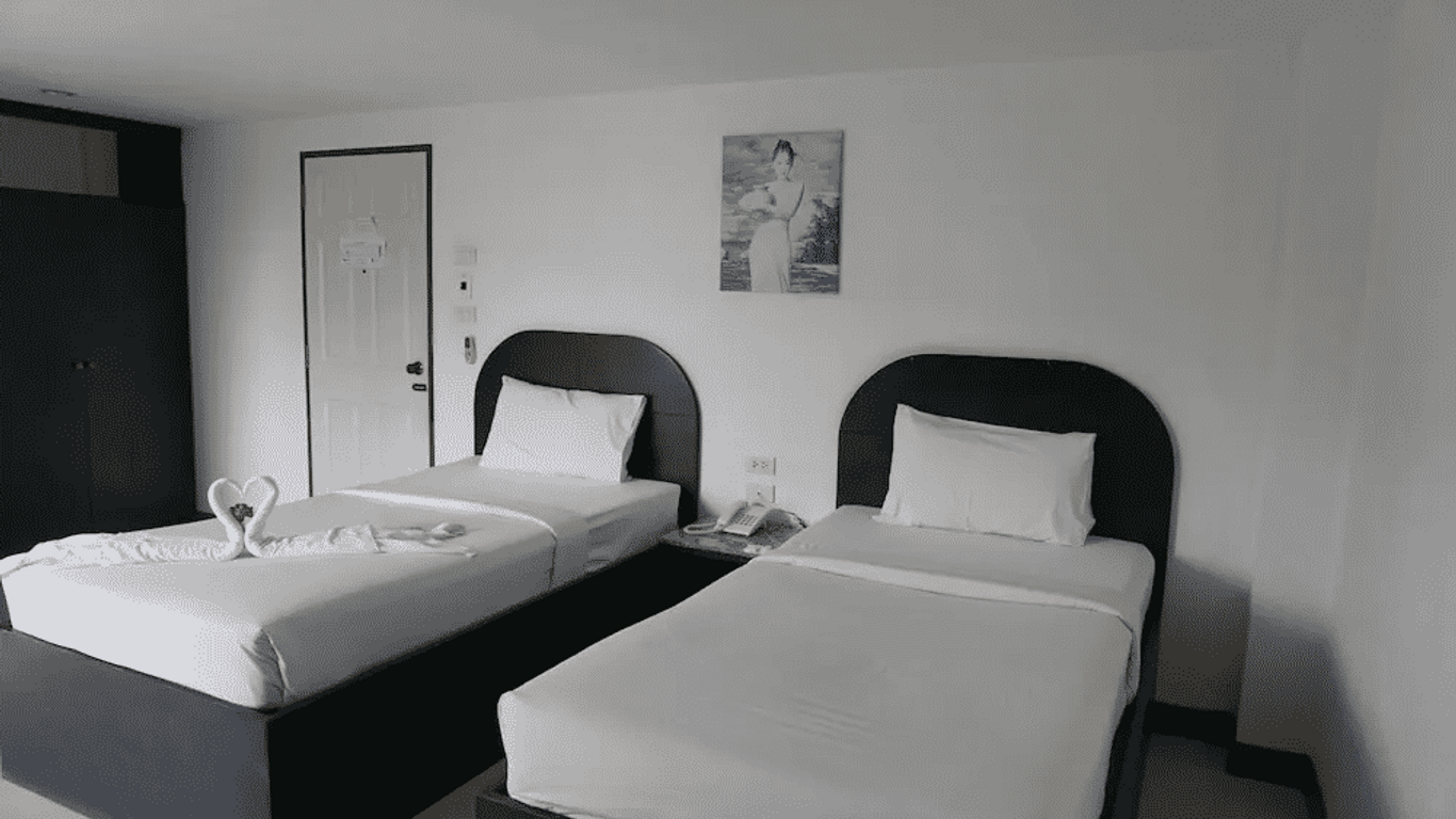 Nirakon Hotel