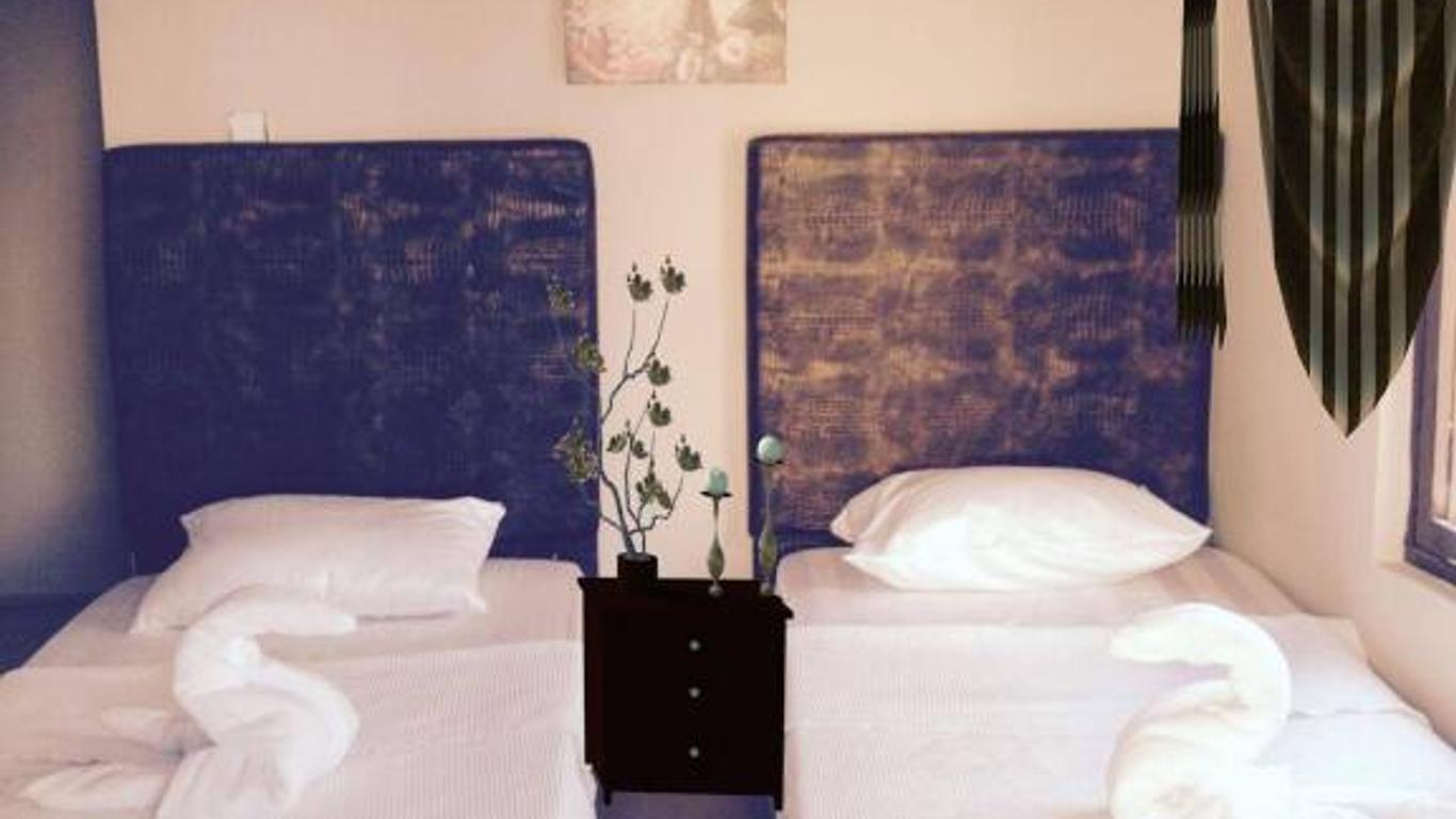 Saray Lara Hotel