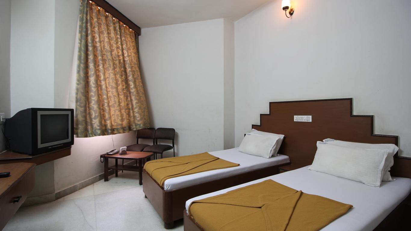 Hotel kadamba comforts