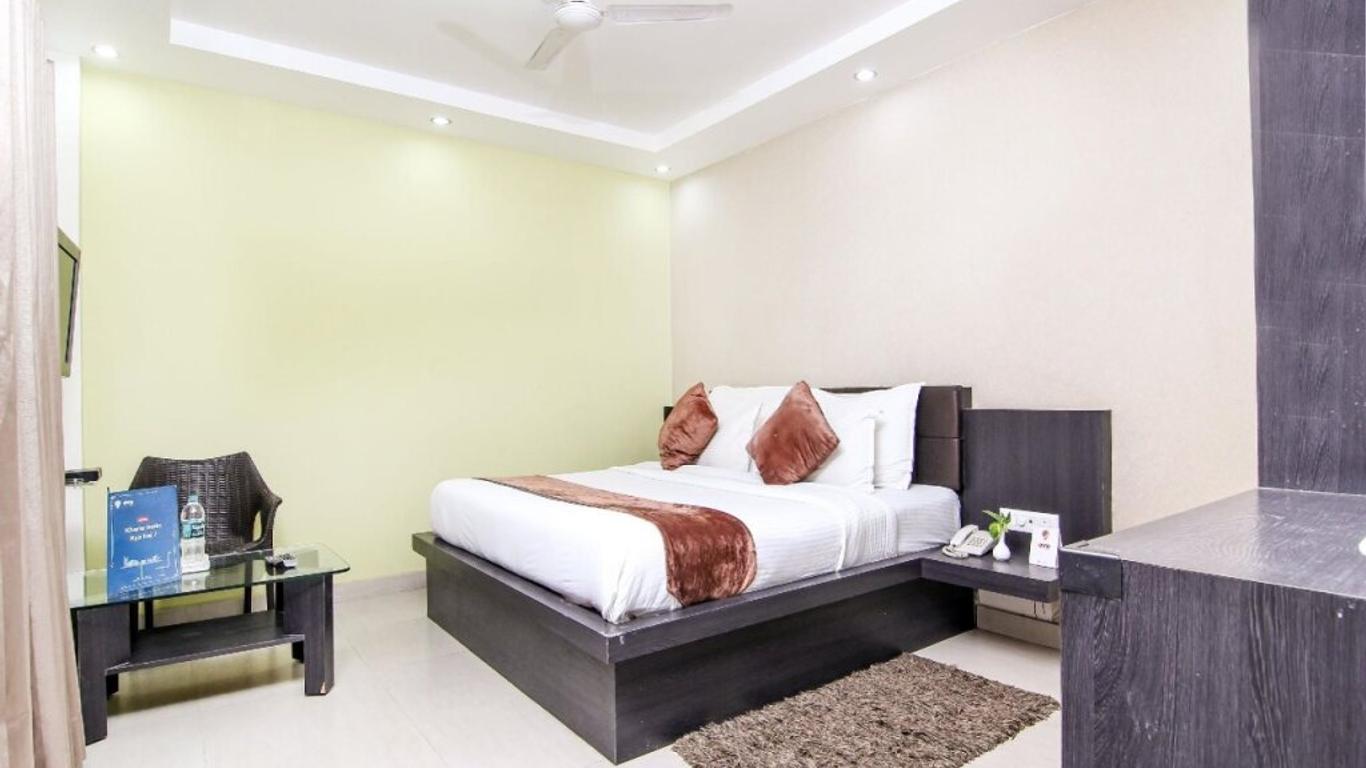 OYO 4036 Hotel Liberty Residency