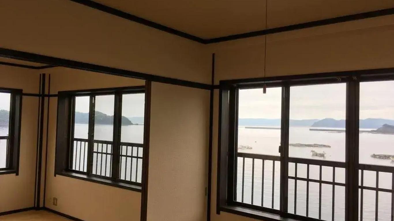 Seaside Uwakai