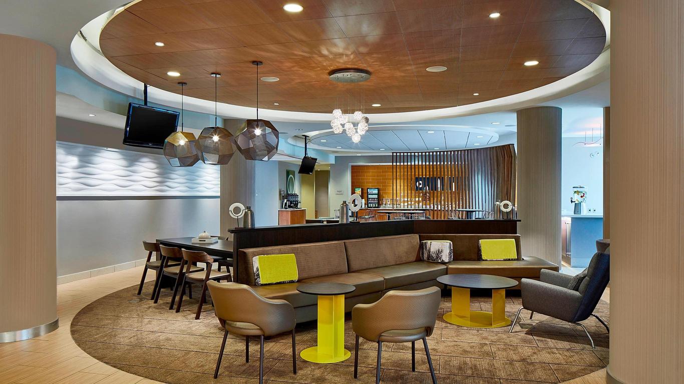 SpringHill Suites by Marriott Atlanta Airport Gateway